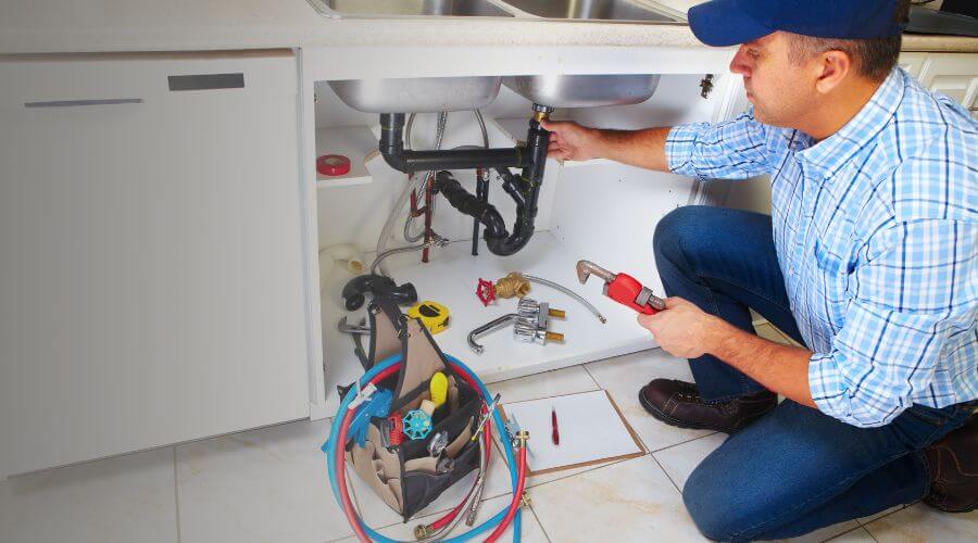 Professional expert plumbing services in Mackinaw City, MI